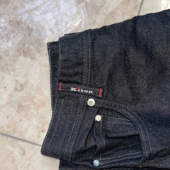 Kiton Napoli Men’s 3-Button 96% Wool Dress Pants in Black - Picture 3 of 15